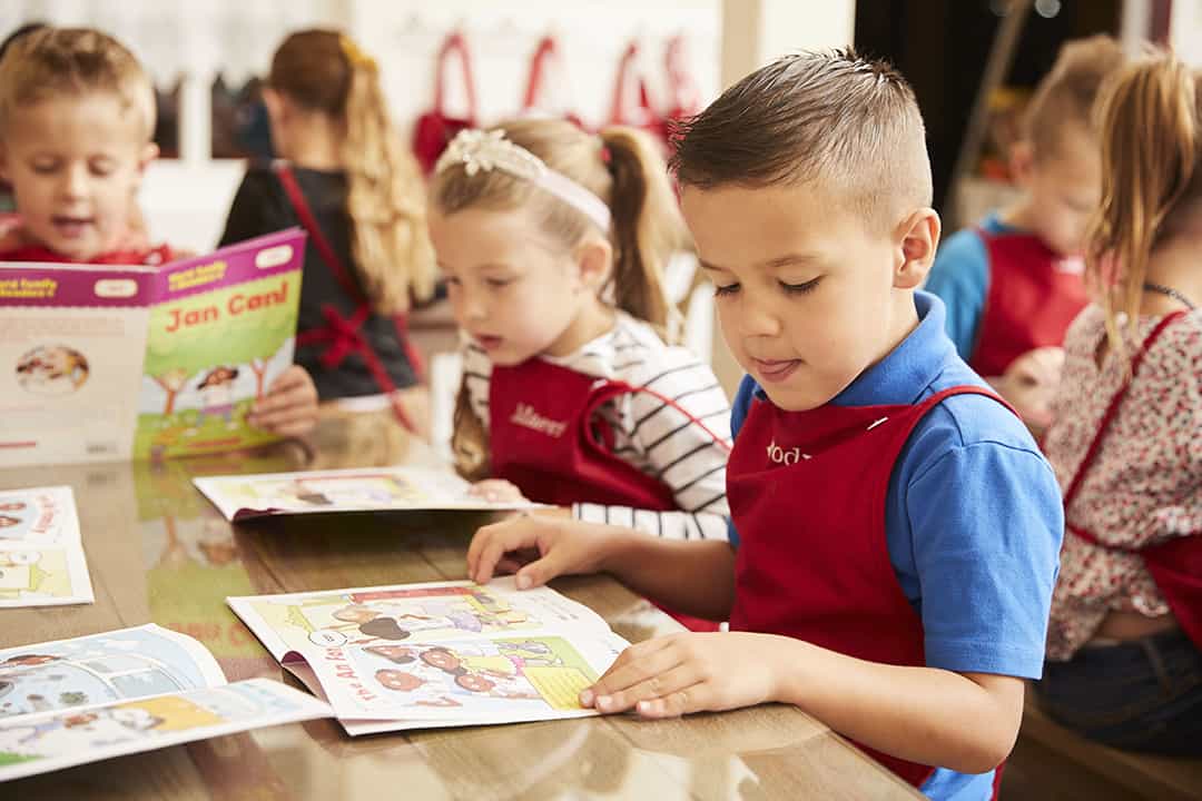 How to Encourage Reading During the Summer